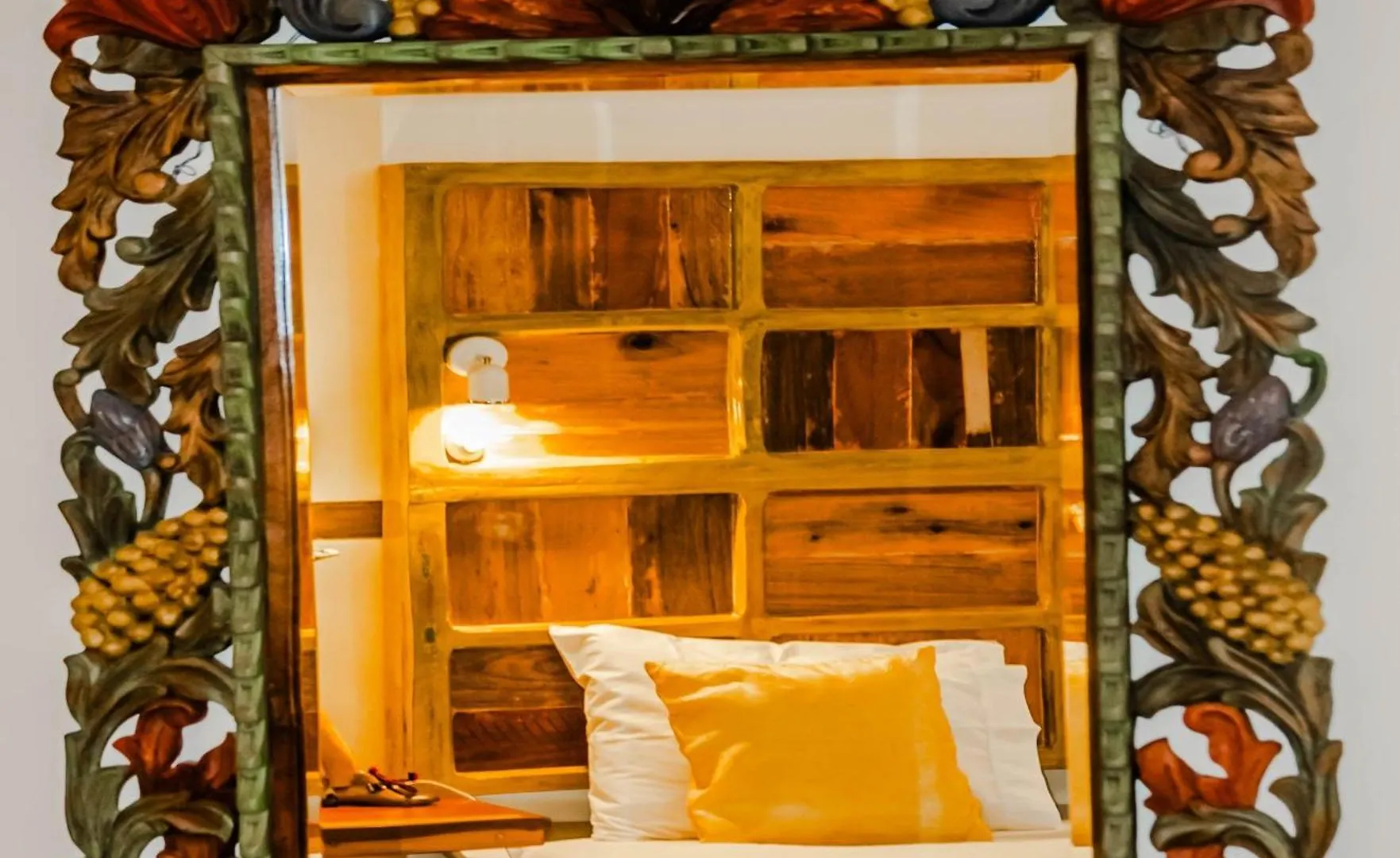 Old Town Quito Suites, Heritage Boutique Hotel, Where Every Detail Tells A Story 4*,