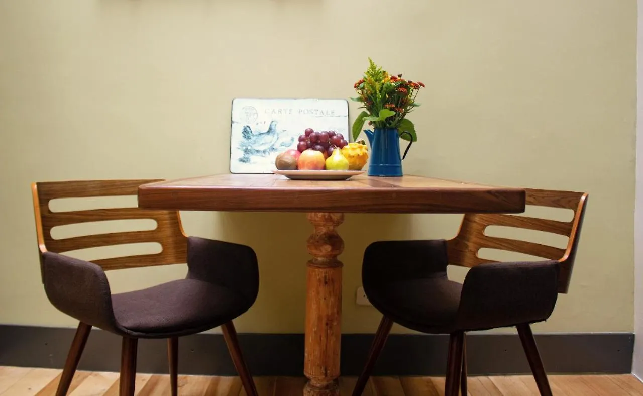 Old Town Quito Suites, Heritage Boutique Hotel, Where Every Detail Tells A Story Aparthotel