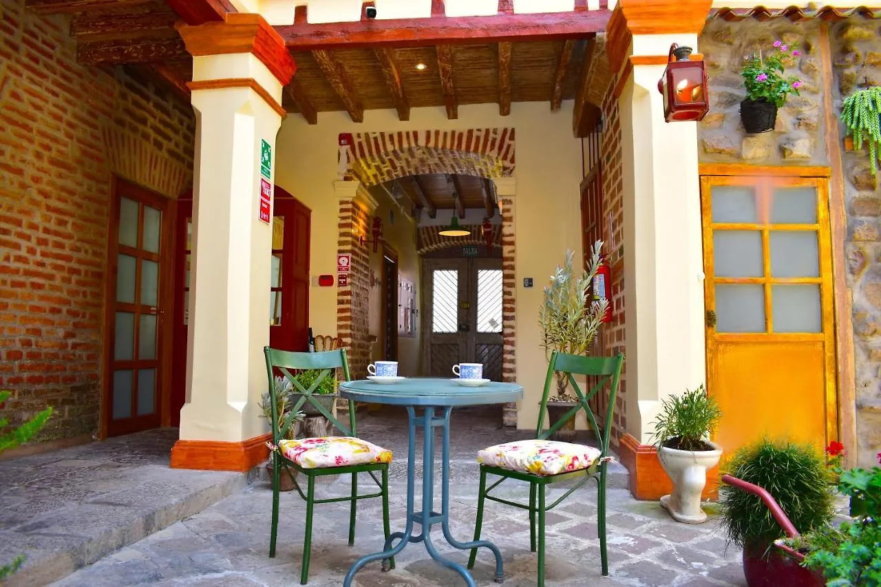 Old Town Quito Suites, Heritage Boutique Hotel, Where Every Detail Tells A Story Aparthotel