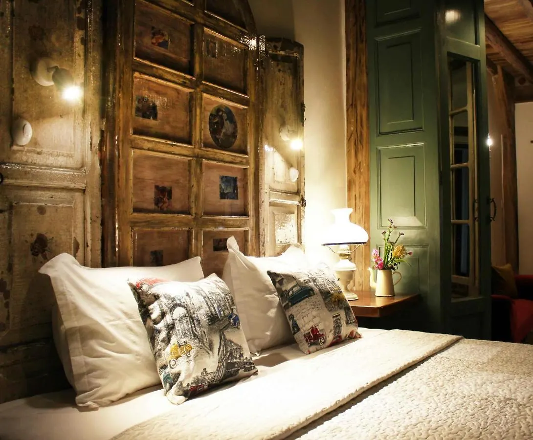 **** Aparthotel Old Town Quito Suites, Heritage Boutique Hotel, Where Every Detail Tells A Story Ecuador