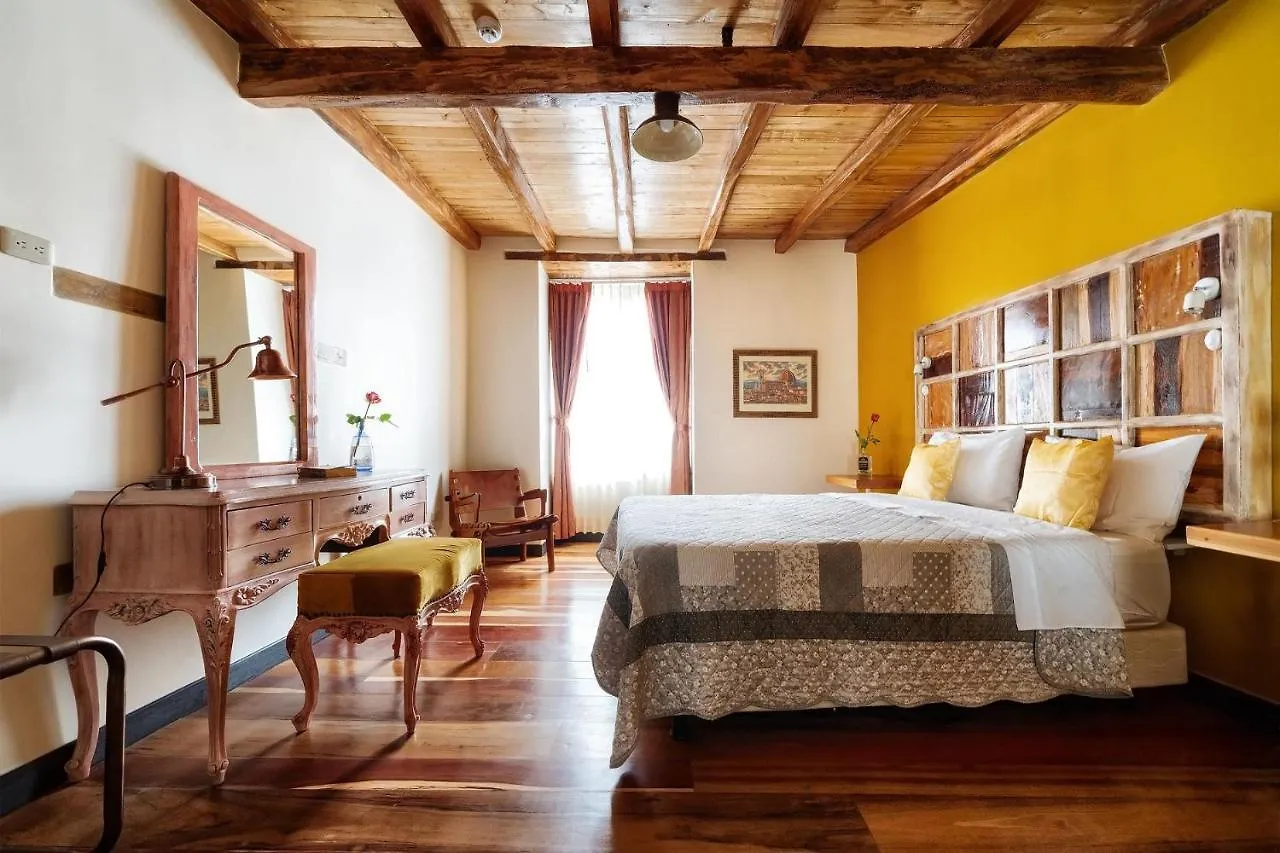 Old Town Quito Suites, Heritage Boutique Hotel, Where Every Detail Tells A Story 4*,