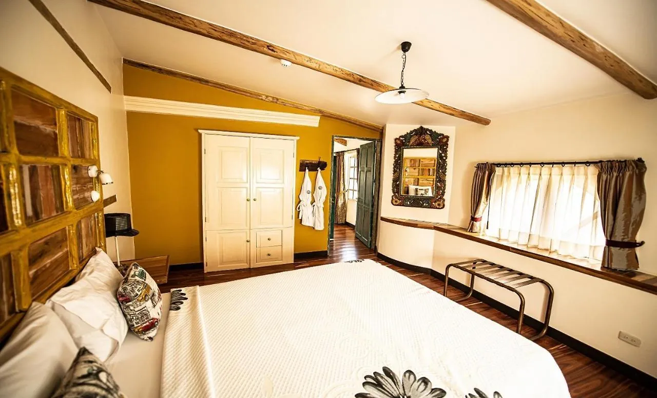 Aparthotel Old Town Quito Suites, Heritage Boutique Hotel, Where Every Detail Tells A Story