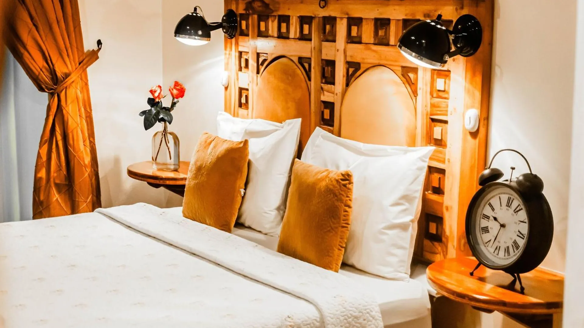 Old Town Quito Suites, Heritage Boutique Hotel, Where Every Detail Tells A Story Aparthotel