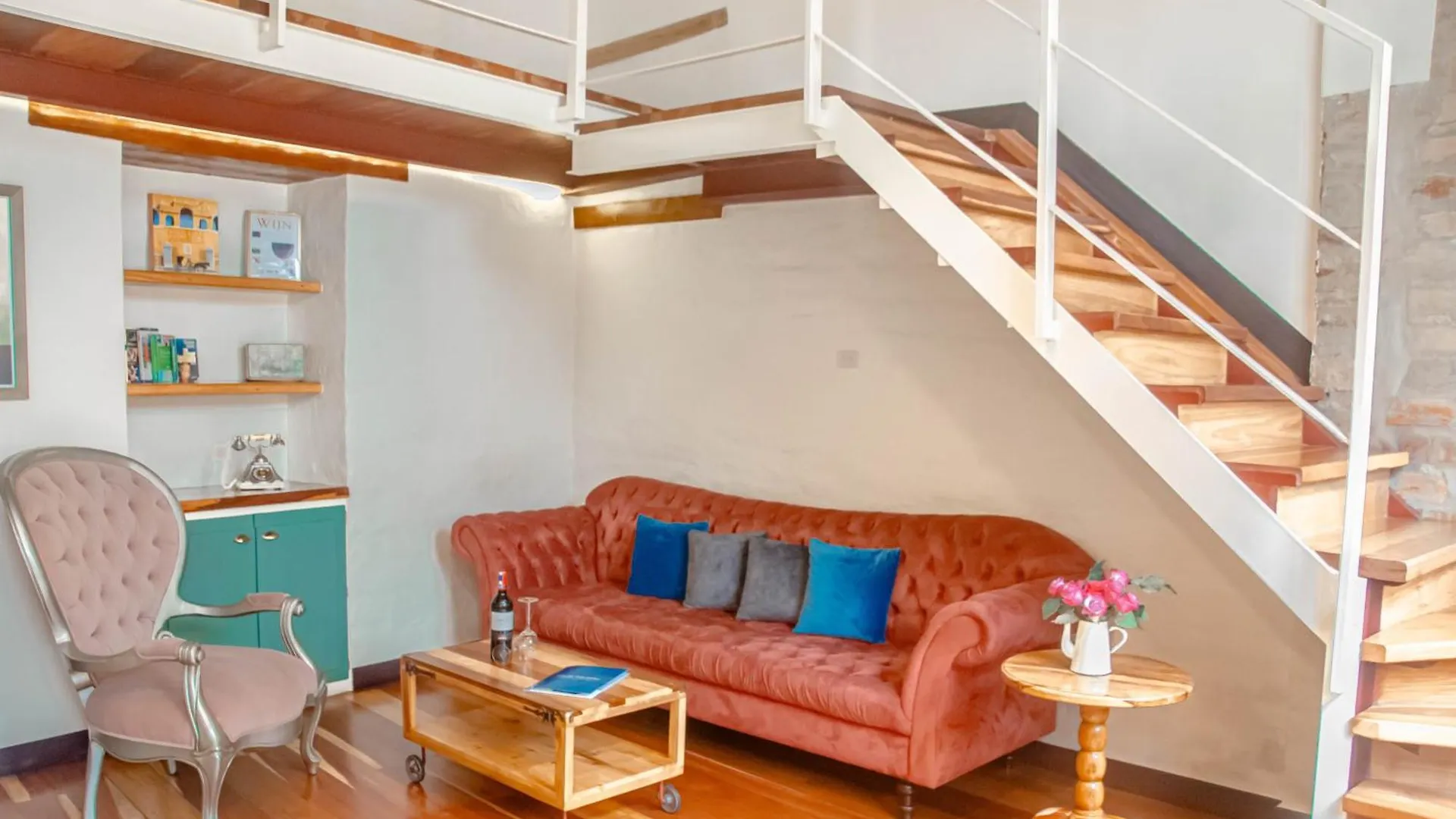 Old Town Quito Suites, Heritage Boutique Hotel, Where Every Detail Tells A Story Aparthotel